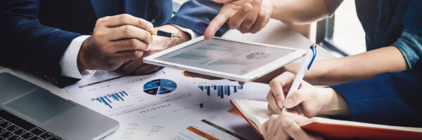 Business Finance, accounting, contract, advisor investment consulting marketing plan for the company with using tablet and computer technology in analysis.